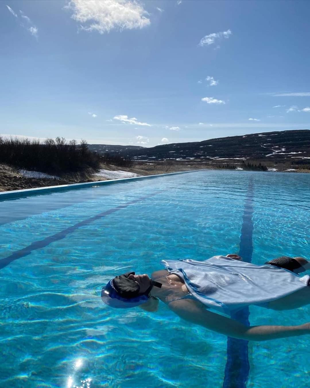Hotel Laugarholl With Natural Hot Spring Holmavik Eksteriør billede