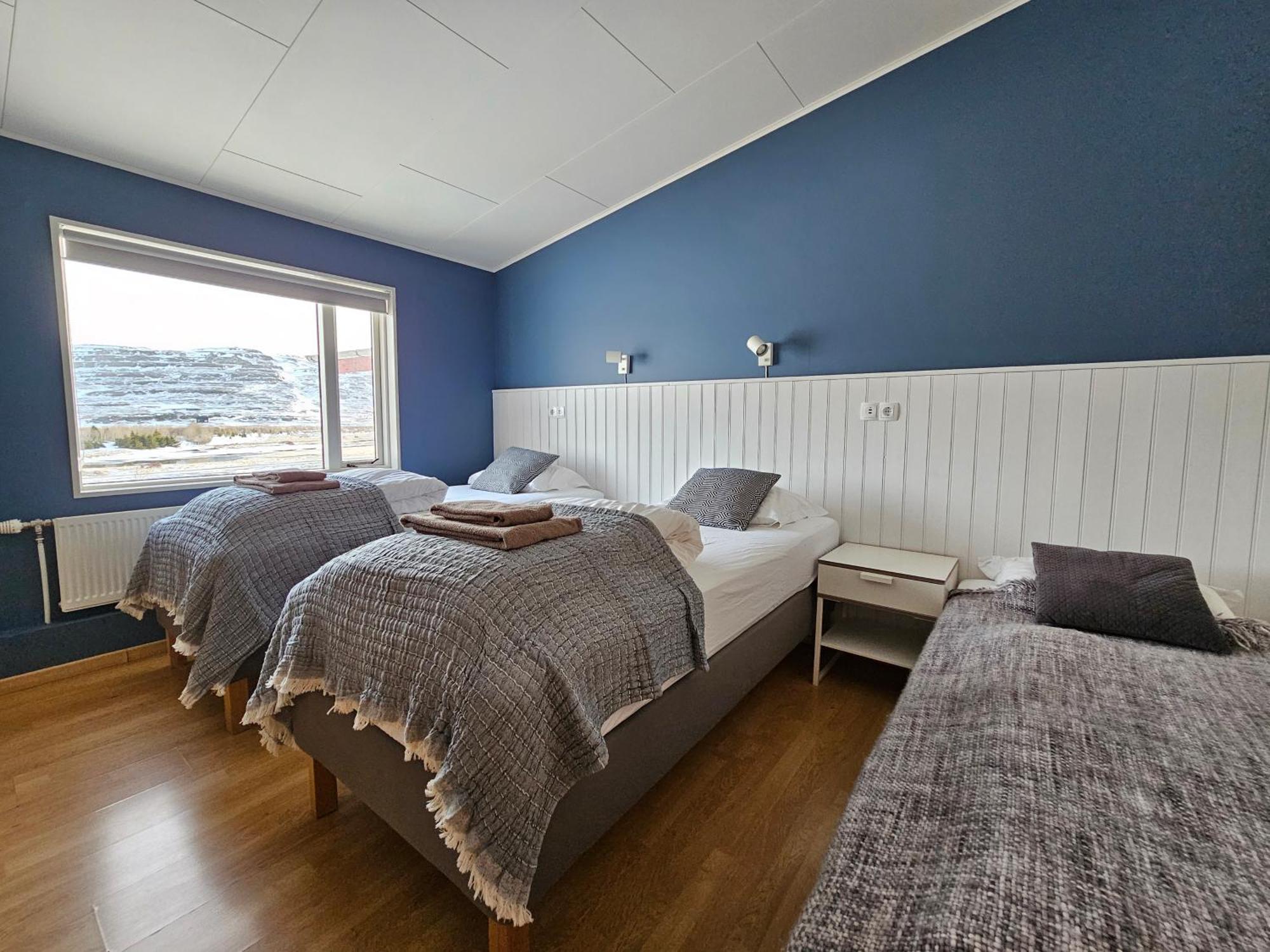 Hotel Laugarholl With Natural Hot Spring Holmavik Eksteriør billede