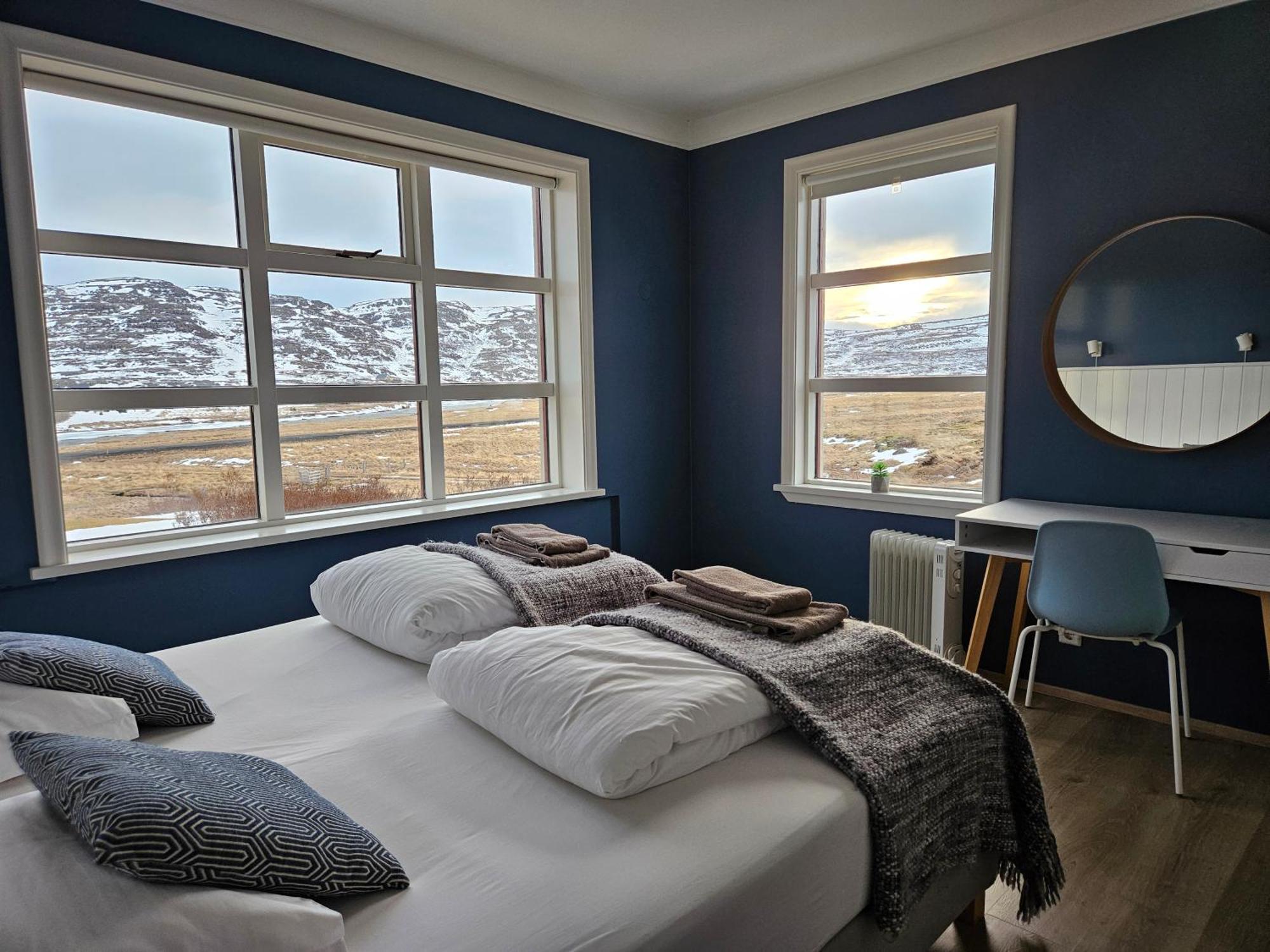 Hotel Laugarholl With Natural Hot Spring Holmavik Eksteriør billede